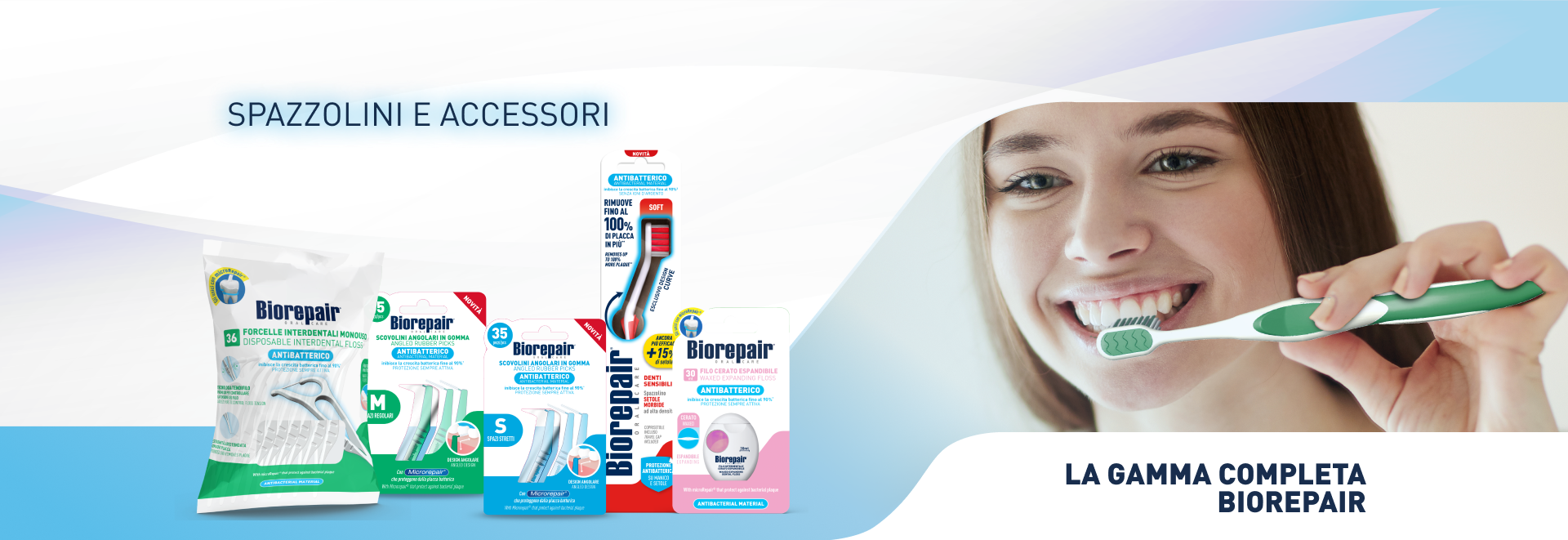banner con prodotti e ragazza che sorride mentre si pulisce i denti 